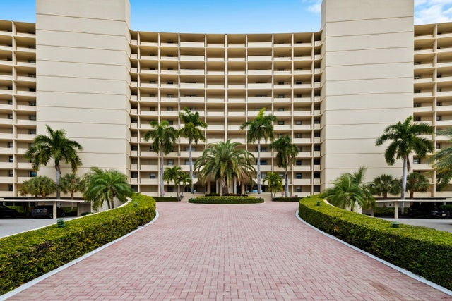 3 of 29 - 134 Lakeshore Drive #814, North Palm Beach, FL