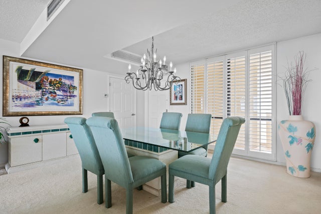 4 of 29 - 134 Lakeshore Drive #814, North Palm Beach, FL