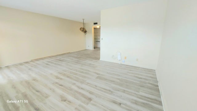 2 of 33 - 2069 Yarmouth D #2069, Boca Raton, FL