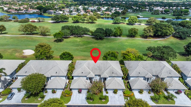 4 of 60 - 11602 Briarwood Circle #4, Boynton Beach, FL