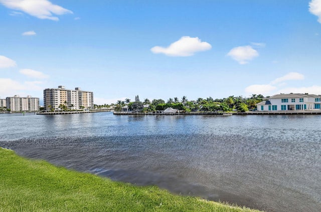 2 of 46 - 555 Se 6th Avenue #2-e, Delray Beach, FL
