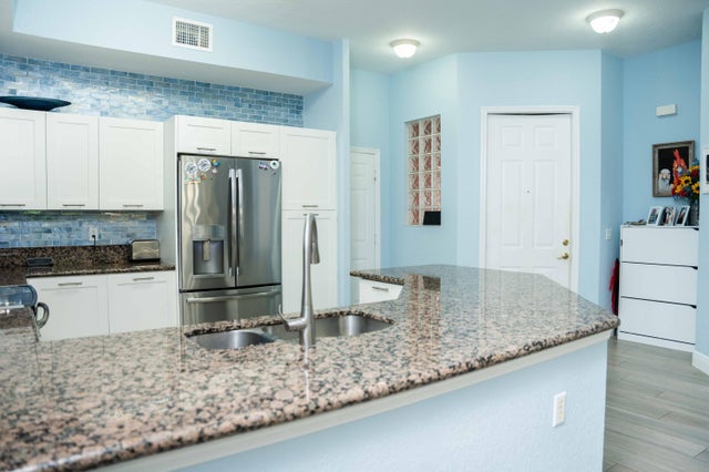 3 of 24 - 53 Se Sedona Circle Se #105, Stuart, FL