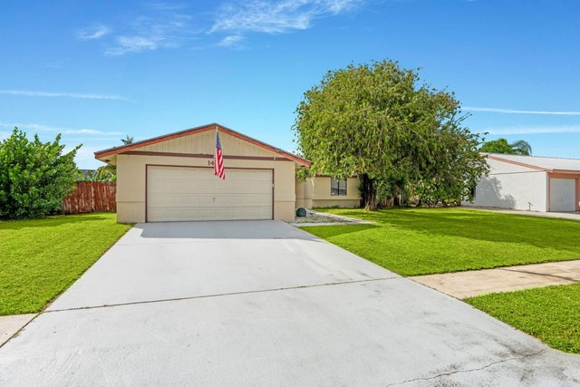 2 of 52 - 1403 Donwoods Lane, Royal Palm Beach, FL