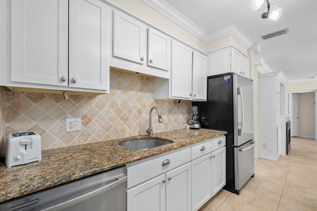 4 of 26 - 3248 Se Monte Vista Street, Port Saint Lucie, FL