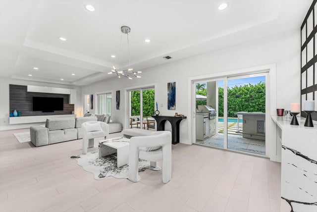 5 of 52 - 1044 Nw 6th Drive, Boca Raton, FL