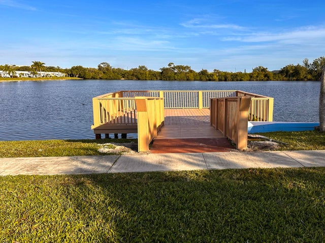 5 of 7 - 2418 Carlyle Lane #148, Hollywood, FL
