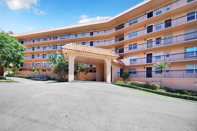 2 of 3 - 2871 N Ocean Boulevard #v543, Boca Raton, FL