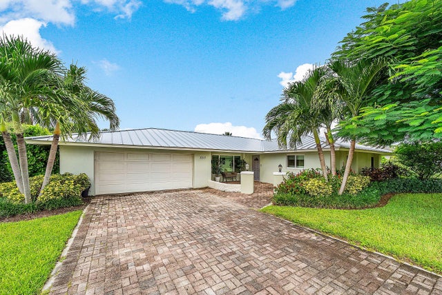 4 of 61 - 3213 Canal Drive, Boynton Beach, FL