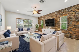 Photo of Listing #RX-11129571