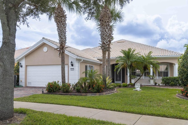 1 of 33 - 5425 Barbados Square, Vero Beach, FL