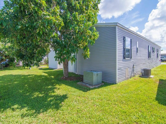 3 of 17 - 121 Sandhill Boulevard, Fort Pierce, FL