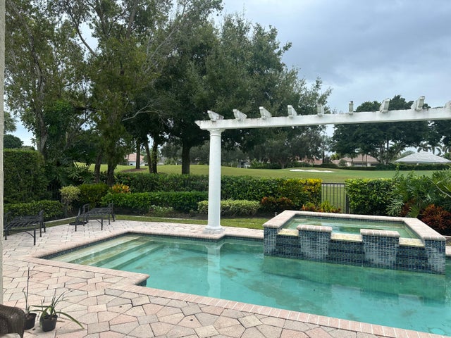 4 of 32 - 130 Isle Drive, Palm Beach Gardens, FL