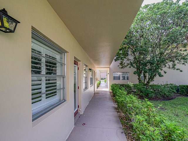 3 of 39 - 44 Vista Gardens Trail #104, Vero Beach, FL