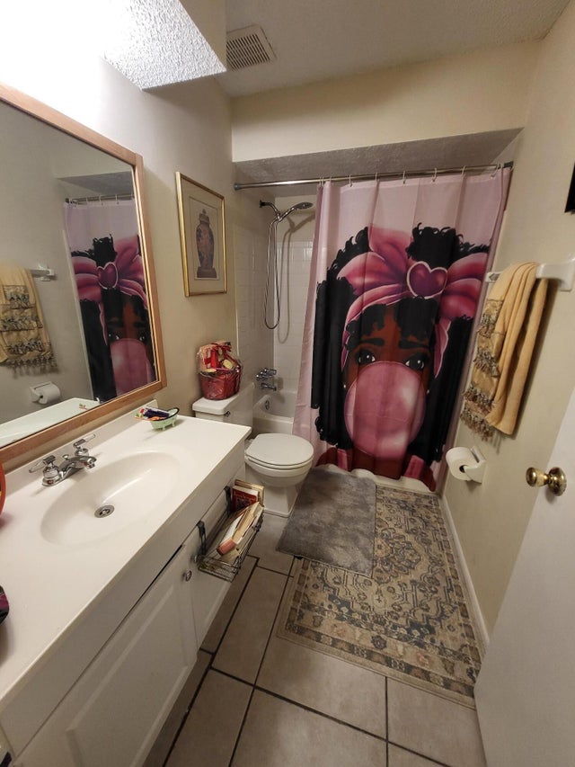 5 of 12 - 6034 Indrio Road #7, Fort Pierce, FL
