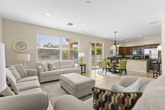3 of 29 - 11953 Sw Bennington Circle, Port Saint Lucie, FL