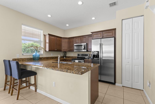 5 of 29 - 11953 Sw Bennington Circle, Port Saint Lucie, FL