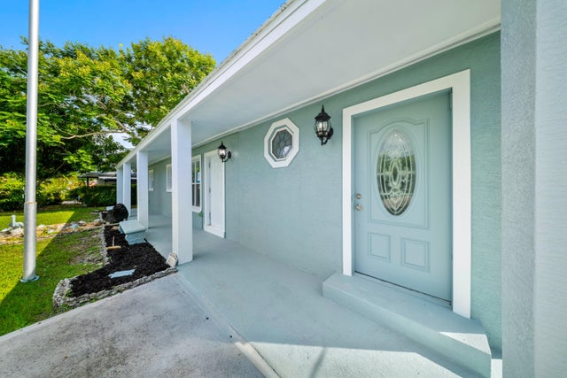 1 of 32 - 213 Osceola Avenue, Fort Pierce, FL