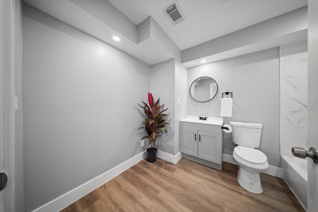 3 of 32 - 213 Osceola Avenue, Fort Pierce, FL