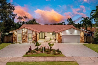 Photo of Listing #RX-11129618