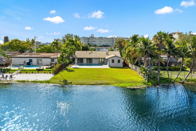 4 of 60 - 18735 Ne 18th Avenue, Miami, FL