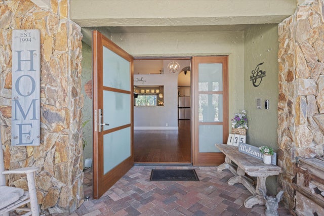 1 of 61 - 135 Saint Davids Way, Wellington, FL