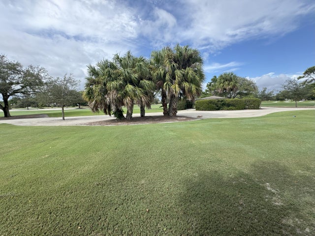 3 of 4 - 111 Fairview W, Tequesta, FL
