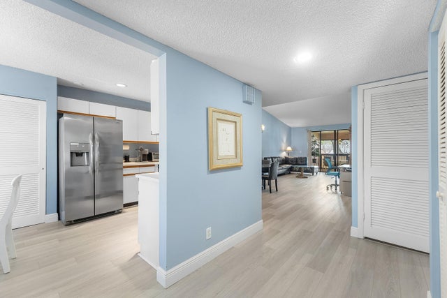 4 of 24 - 7465 N Glendevon Lane N #1207, Delray Beach, FL