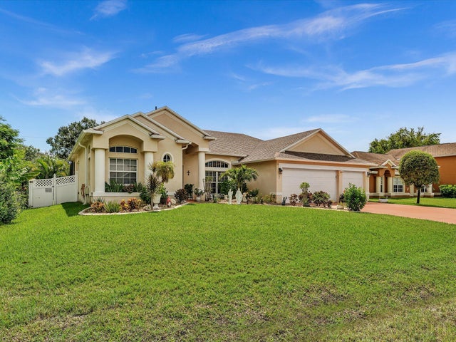 2 of 49 - 757 Ne Galilean Street, Port Saint Lucie, FL