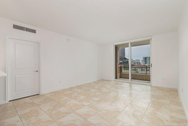 3 of 42 - 403 S Sapodilla Avenue #509, West Palm Beach, FL