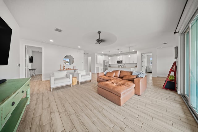 2 of 35 - 2437 Sw Santana Avenue, Port Saint Lucie, FL