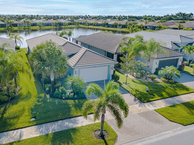 1 of 27 - 11731 Sw Brighton Falls Drive, Port Saint Lucie, FL