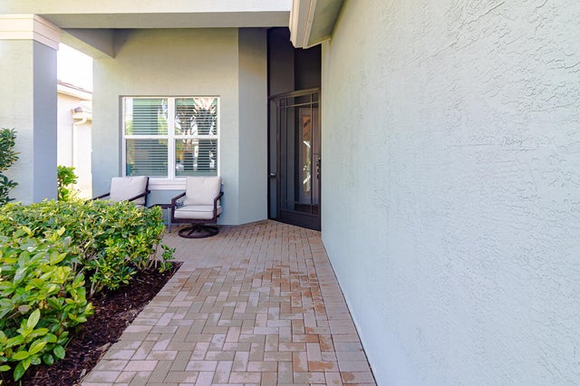 4 of 27 - 11731 Sw Brighton Falls Drive, Port Saint Lucie, FL