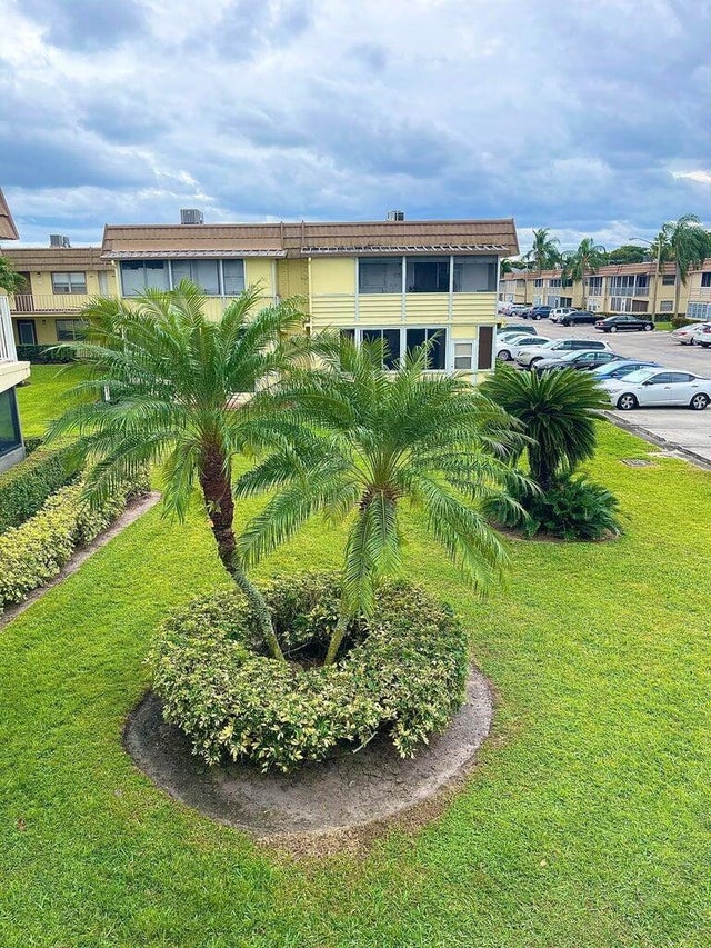2 of 29 - 95 Saxony B #95, Delray Beach, FL