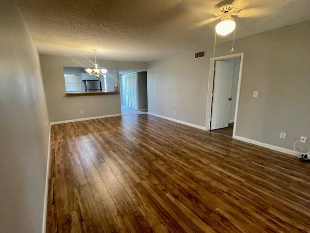 5 of 15 - 1271 Se Parkview Place #h4, Stuart, FL