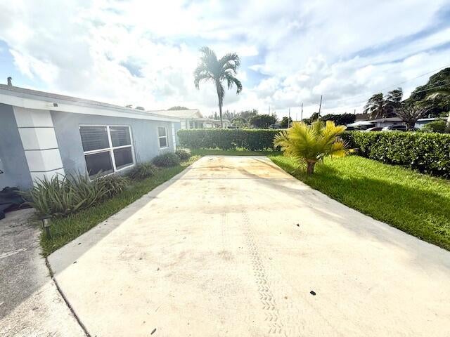 3 of 22 - 520 Nw 13th Avenue, Boynton Beach, FL
