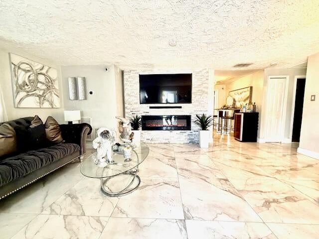 5 of 22 - 520 Nw 13th Avenue, Boynton Beach, FL