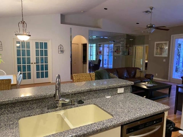 5 of 9 - 7842 Nw 77 Avenue, Tamarac, FL