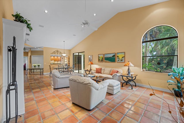 4 of 46 - 1535 Fairway Terrace, West Palm Beach, FL
