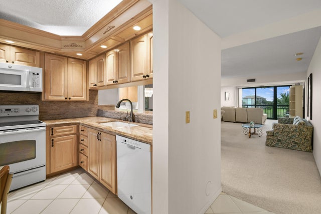 3 of 59 - 501 S Seas Drive #404, Jupiter, FL
