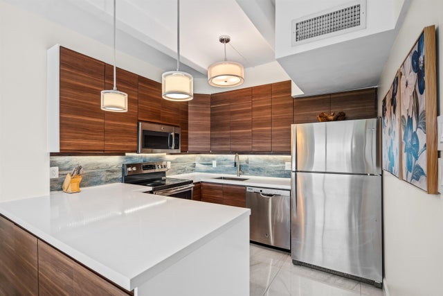 5 of 17 - 250 S Ocean Boulevard #252, Delray Beach, FL
