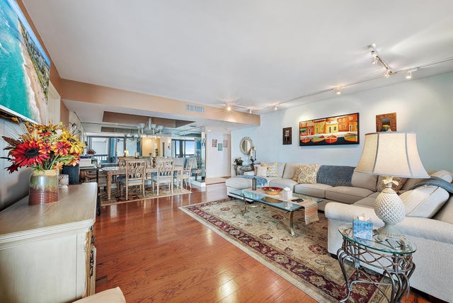 4 of 50 - 5380 N Ocean Drive #10-b, Singer Island, FL