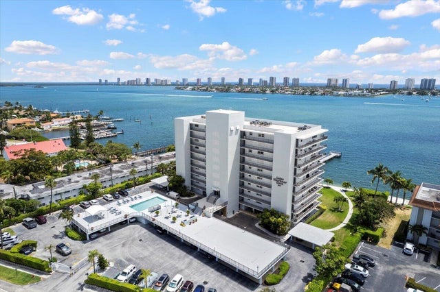 4 of 55 - 3040 Lake Shore Drive #101, Riviera Beach, FL