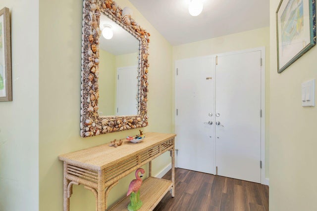 2 of 29 - 170 Chilean Avenue #2d, Palm Beach, FL