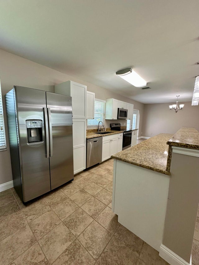 3 of 23 - 826 Palama Way, Lantana, FL