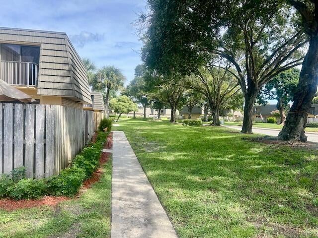 2 of 14 - 325 3rd Way, West Palm Beach, FL