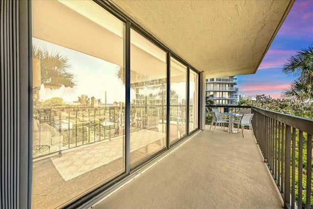 5 of 93 - 3390 S Ocean Boulevard #201, Palm Beach, FL