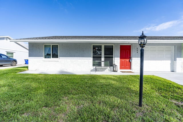 1 of 52 - 103 Se Norfolk Boulevard, Stuart, FL