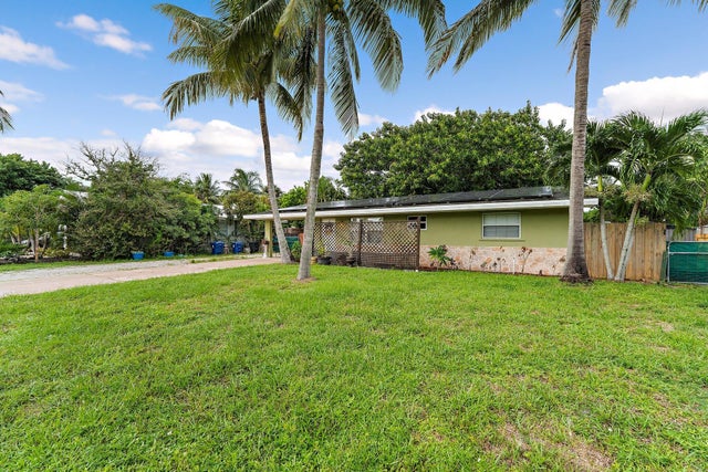 1 of 30 - 1007 Pottawatomie Street, Jupiter, FL
