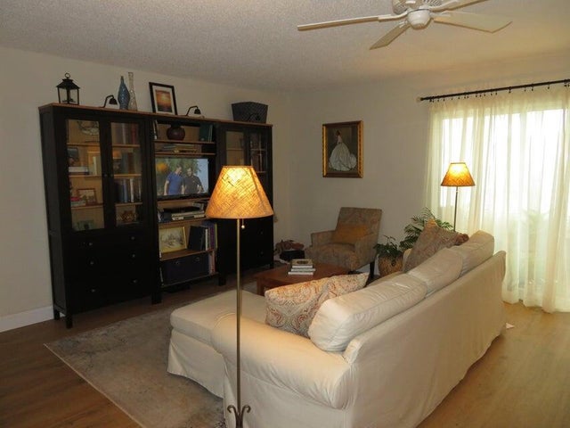 3 of 33 - 709 Lori Drive #211, Palm Springs, FL