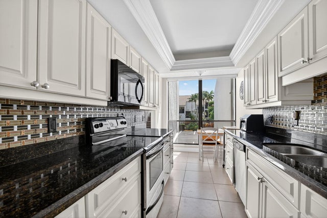 2 of 53 - 1004 Bridgewood Place, Boca Raton, FL